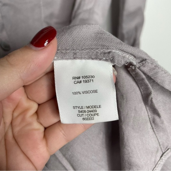 Soft Joie button down top size XS - Picture 3 of 6